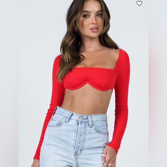 Princess Polly Tops - Princess Polly Women’s Becca Long Sleeve Red Crop Top Size 4 New with Tags
